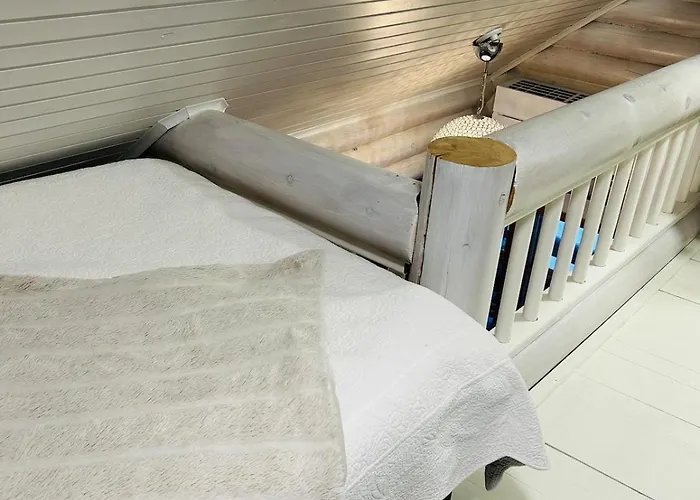 Pikku Pahtaja Apartman